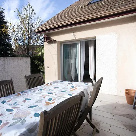 Convivial - Appt En Duplex Avec Jardin * Lescar
